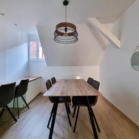 Travel Homes - Newgate 3, Elegant, Heart Of Appartement *