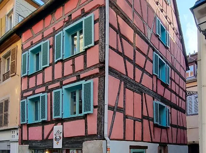 Travel Homes - Newgate 3, Elegant, Heart Of * Colmar